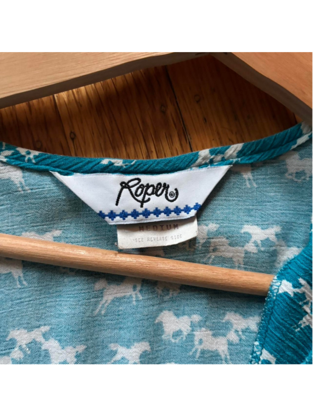 Blue and white Roper dress with a horse pattern, vintage - Picture 2 of 4